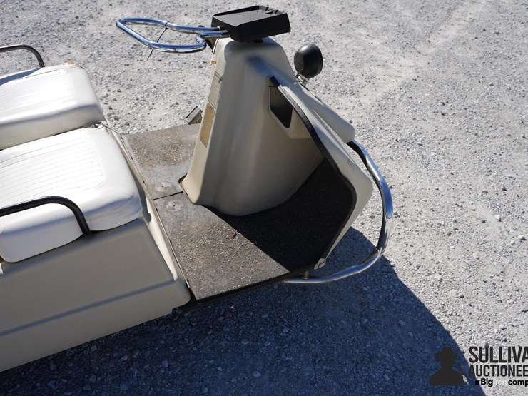run-#157---columbia-3-wheel-golf-cart-image-16