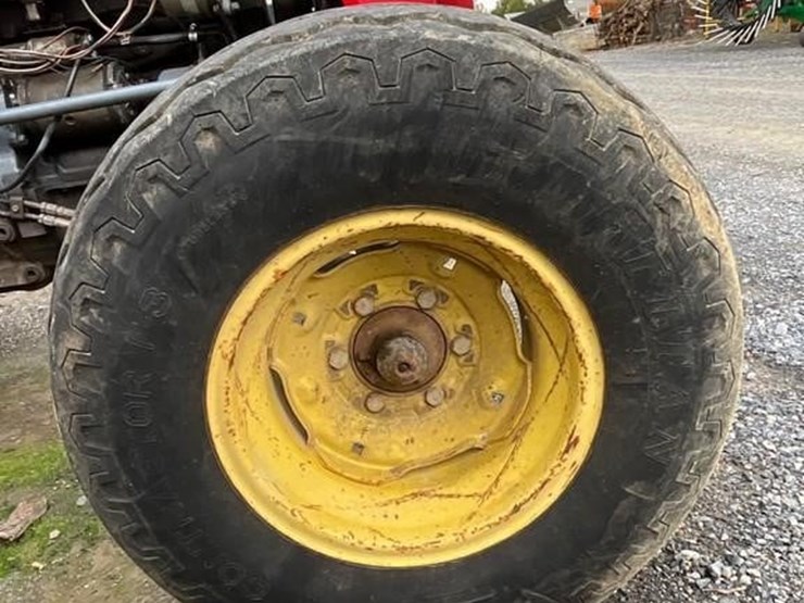 massey-ferguson-240-image-6