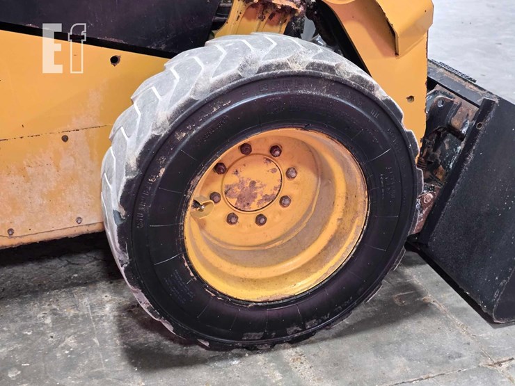 2022-caterpillar-226d3-image-24