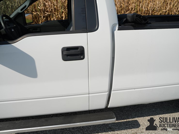 run-#7---2012-ford-f150-xl-regular-cab-pickup-image-16
