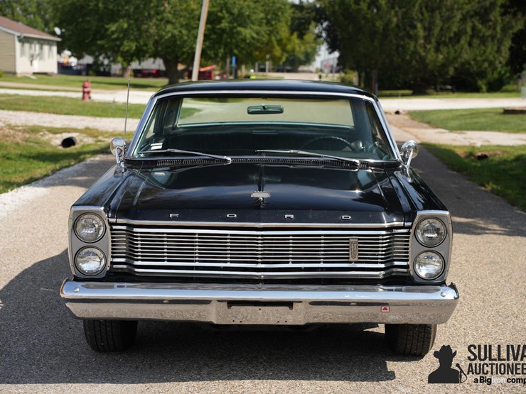 run-#135---1965-ford-galaxie-500-image-2