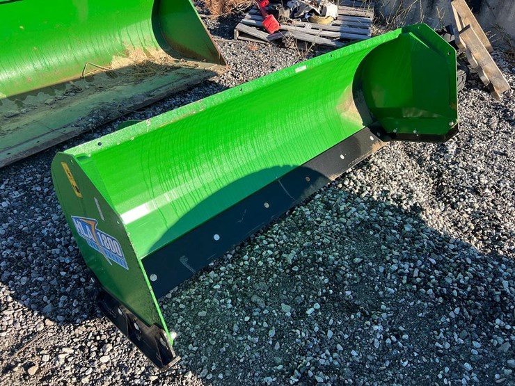 john-deere-hla-1800-snow-pusher-image-2