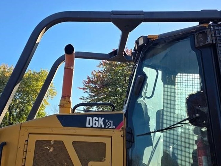 2009-caterpillar-d6k-xl-image-16