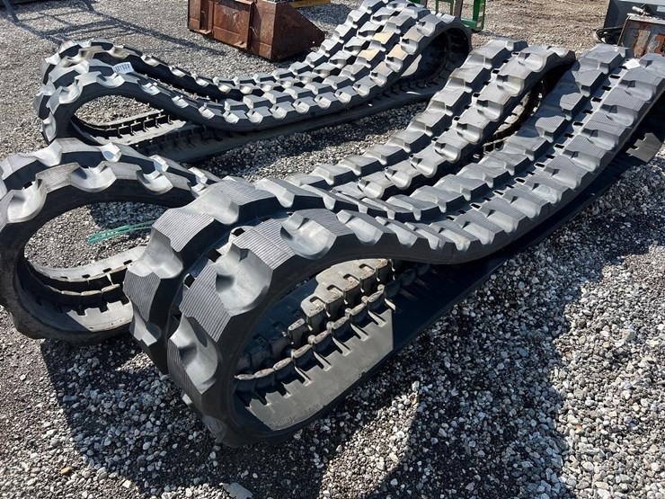 bridgestone-500x78x92fs-excavator-tracks-image-3