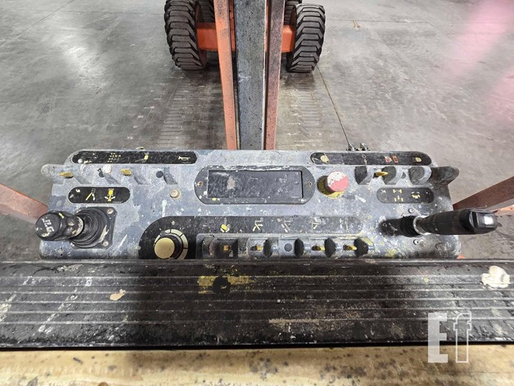 2008-jlg-450aj-ii-image-11
