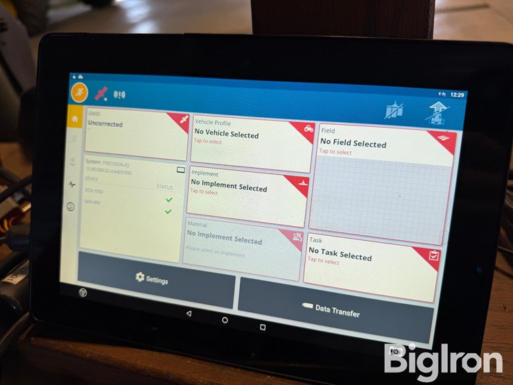 2021-trimble-xcn-1050-&-nav-900-globe-&-display-image-15