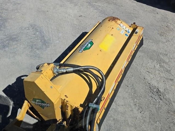 2019-john-deere-5100e-image-80