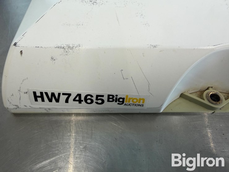 2018-case-/-new-holland-372-receiver-image-12