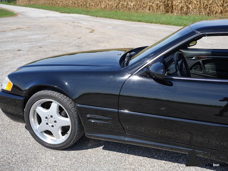 run-#49---2011-mercedes-benz-sl500-roadster-image-16