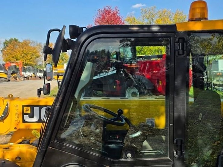 2018-jcb-505-20tc-image-14