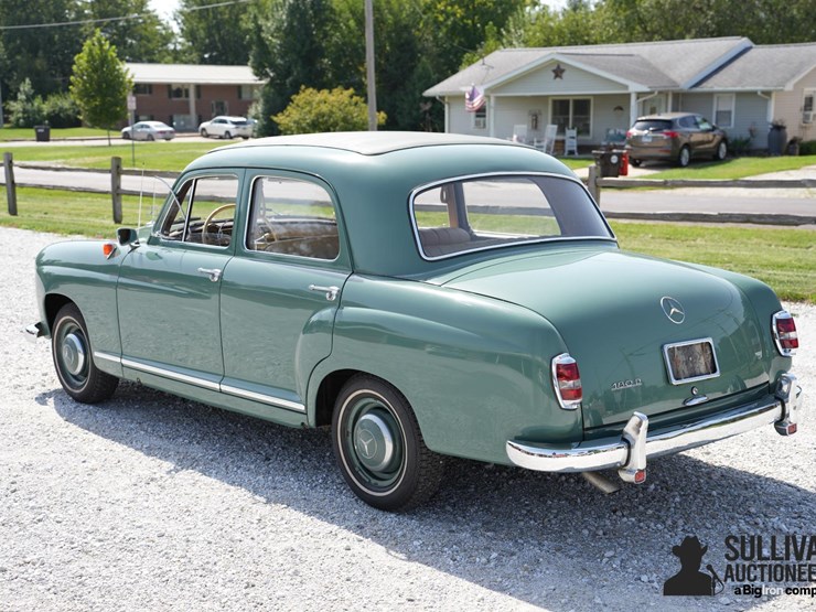 run-#122---1957-mercedes-benz-sedan-image-7
