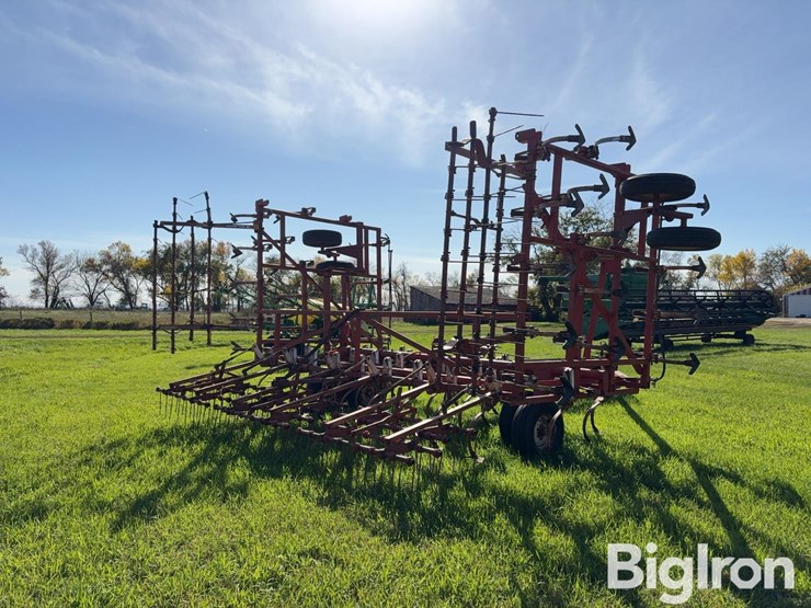 wil-rich-32’-field-cultivator-image-5