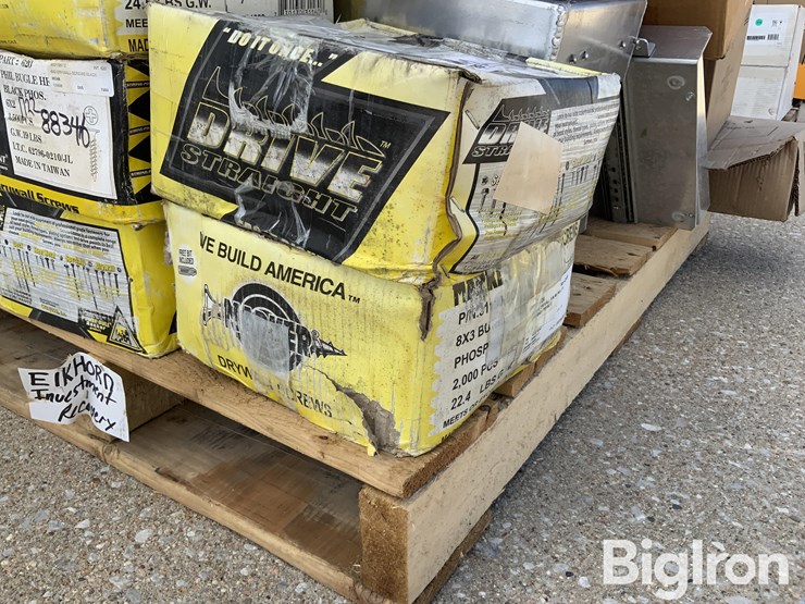 2"-trailer-bracket,-disassembled-6-drawer-cabinet/drywall-screws/aerosol-spotcheck-&-lubricant-image-16