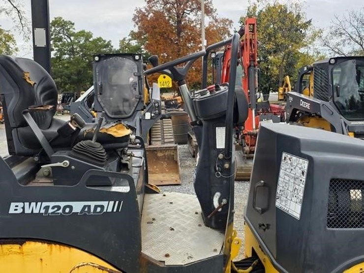 2012-bomag-bw120ad-4-image-11