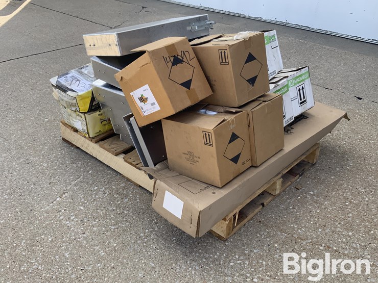 2"-trailer-bracket,-disassembled-6-drawer-cabinet/drywall-screws/aerosol-spotcheck-&-lubricant-image-1