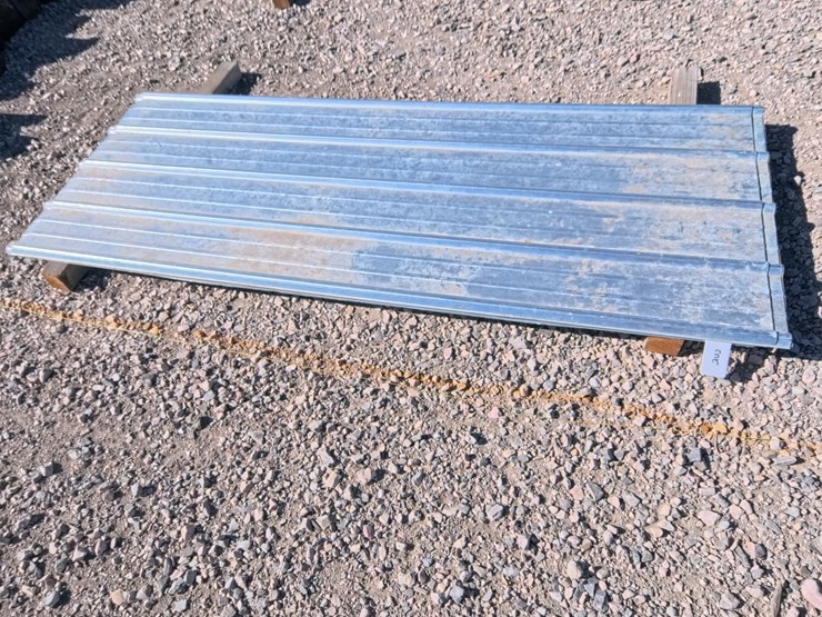 #2022-•-3'-x-8'-unused-metal-galvanized-panels-(20-count)-image-2