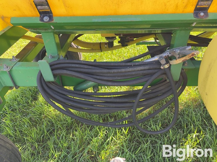 summers-2-pt-super-sprayer-image-15