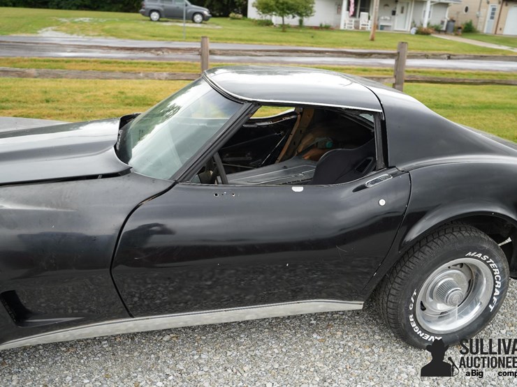 run-#129---1977-chevrolet-corvette-coupe-image-16