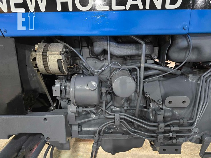 new-holland-4630-image-23