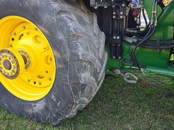 2019-john-deere-9520r-image-17
