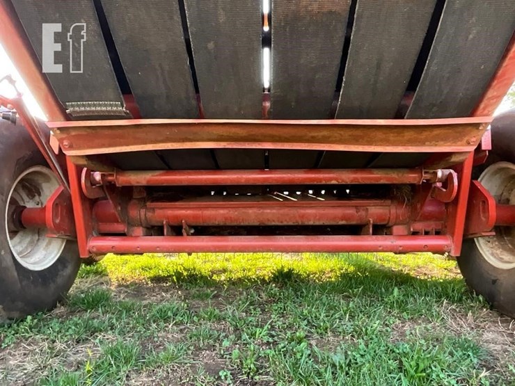 hesston-846a-image-20