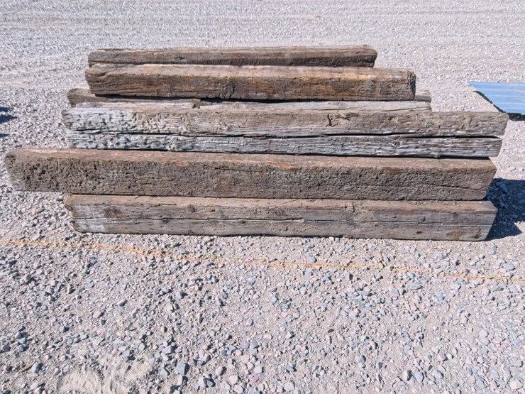 #2025-•-used-8ft-railroad-ties-(29-count)-image-5