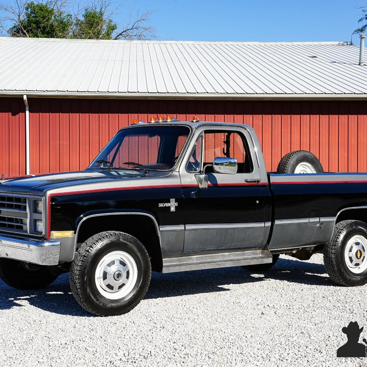 Run #142 - 1985 Chevrolet Silverado K20 Pickup