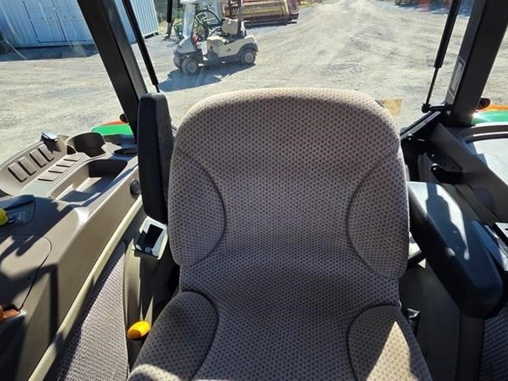 2019-john-deere-5100e-image-62