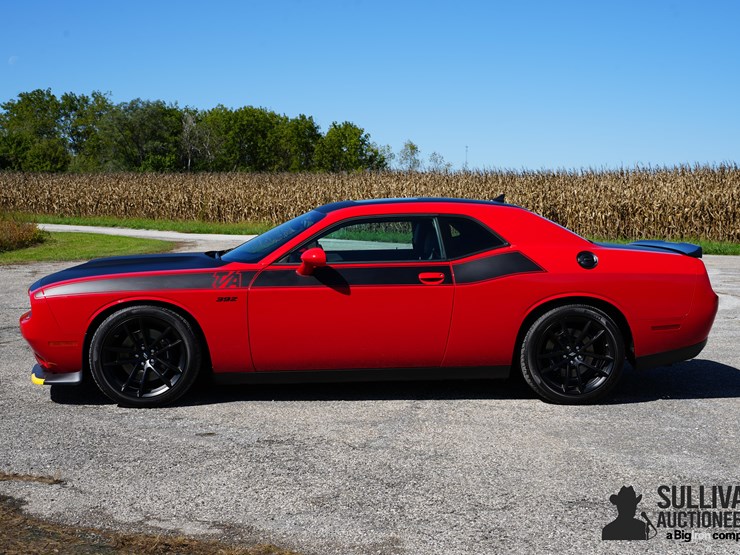 run-#66---2023-dodge-challenger-t/a-392-scat-pack-image-8