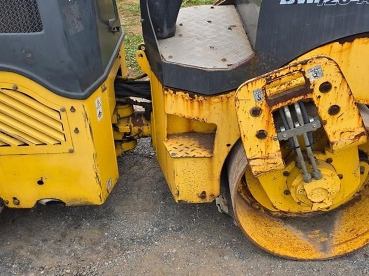 2012-bomag-bw120ad-4-image-18