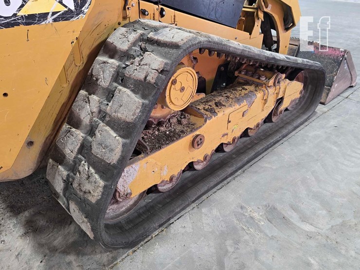 2018-caterpillar-299d2-image-34