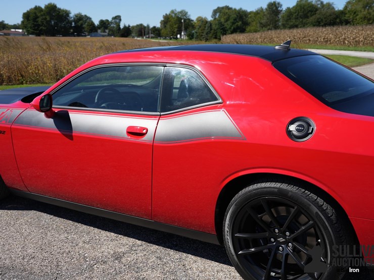 run-#66---2023-dodge-challenger-t/a-392-scat-pack-image-17