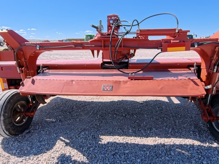 #1027-•-hesston-1375-disc-mower-image-37