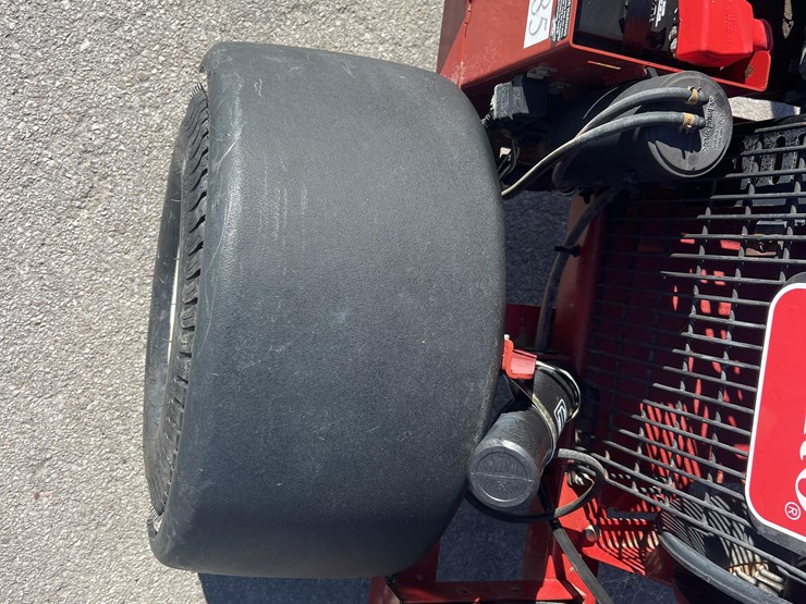 toro-pro-force-44552-pull-type-debris-blower-image-12