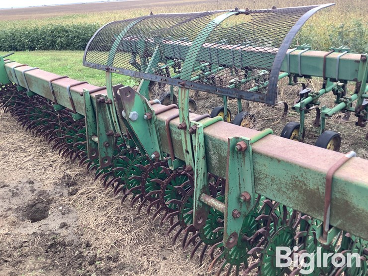 john-deere-400-rotary-hoe-image-8