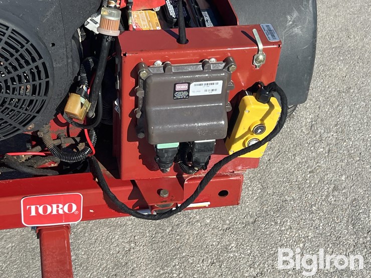 toro-pro-force-44552-pull-type-debris-blower-image-15