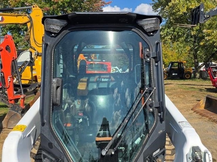 2020-bobcat-s76-image-37