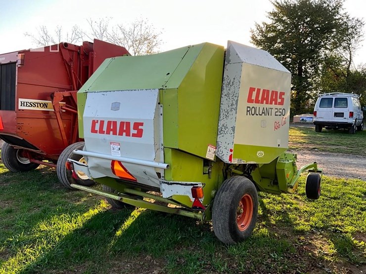 claas-rollant-250rc-image-4