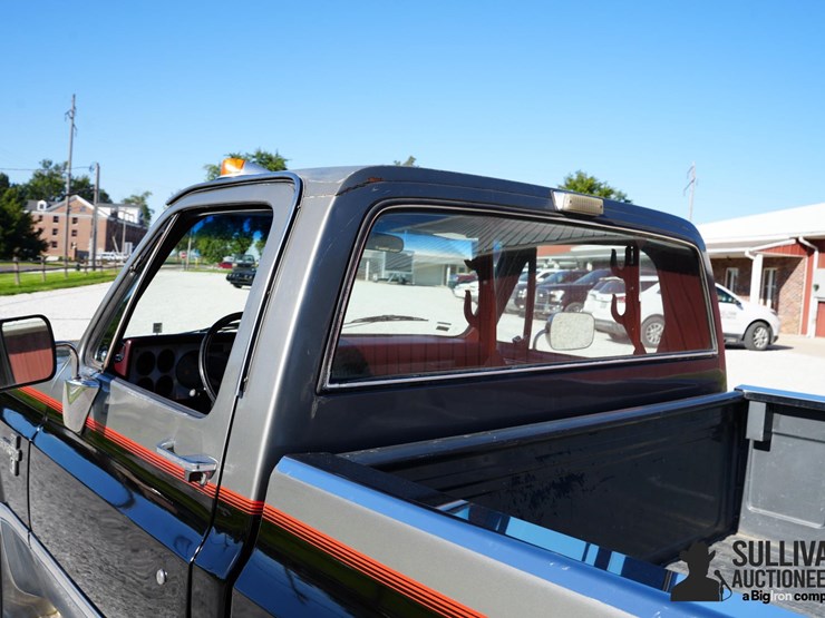 run-#142---1985-chevrolet-silverado-k20-pickup-image-16