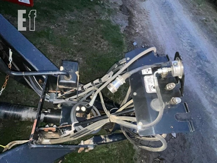 2013-new-holland-big-baler-340-image-41