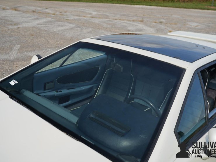 run-#83---1988-lotus-esprit-turbo-image-11