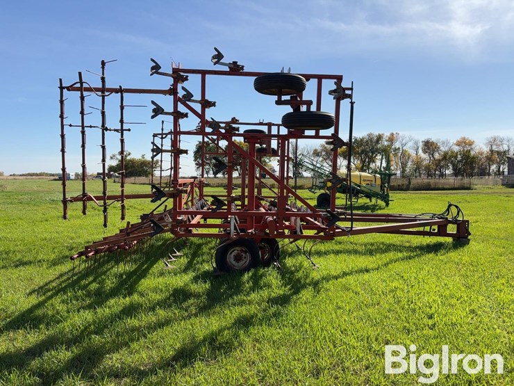 wil-rich-32’-field-cultivator-image-4
