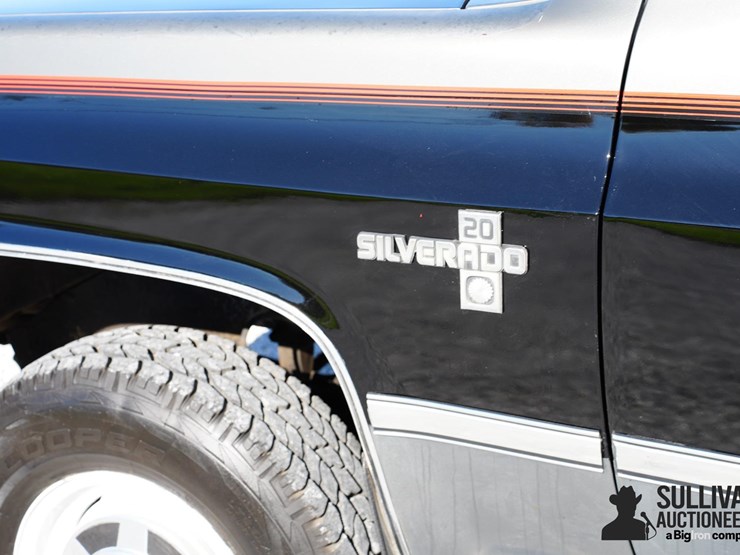 run-#142---1985-chevrolet-silverado-k20-pickup-image-13