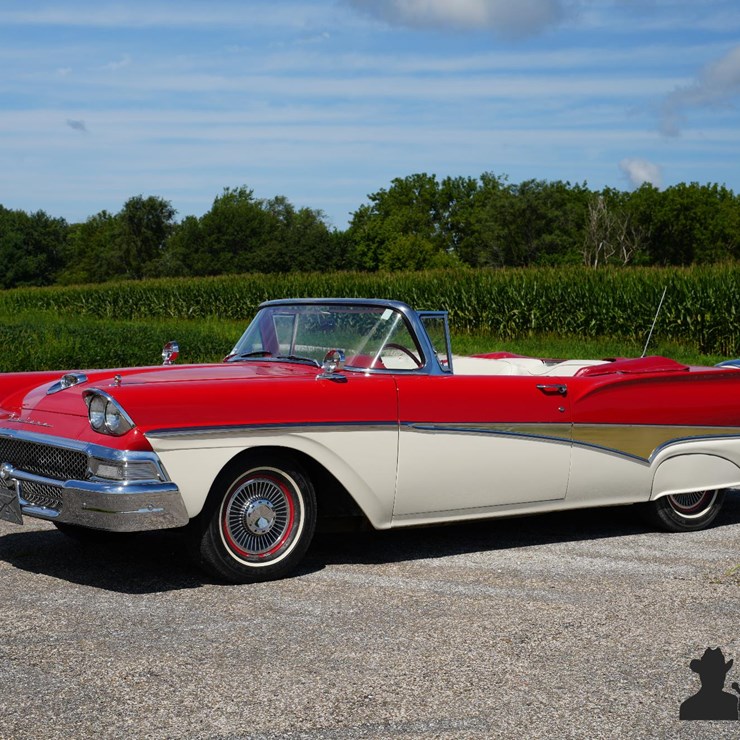 Run #74 - 1958 Ford Fairlane 500 Convertible