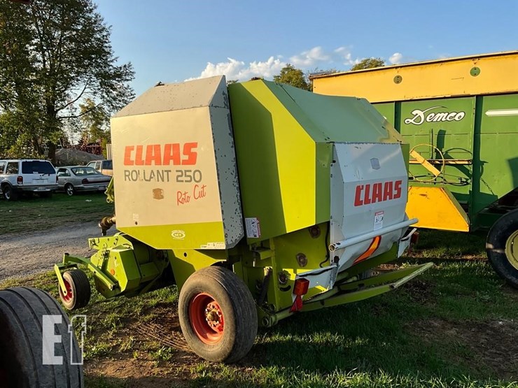 claas-rollant-250rc-image-3