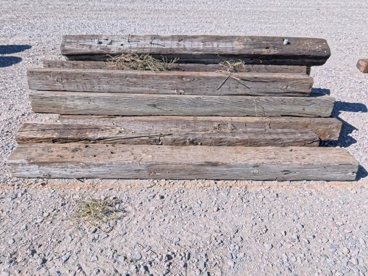 #2024-•-used-8ft-railroad-ties-(21-count)-image-1