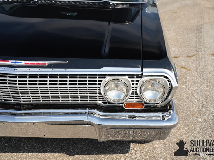 run-#64---1963-chevrolet-impala-ss-image-11