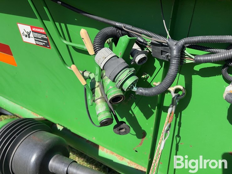 john-deere-930f-30'-flex-head-w/trailer-image-18