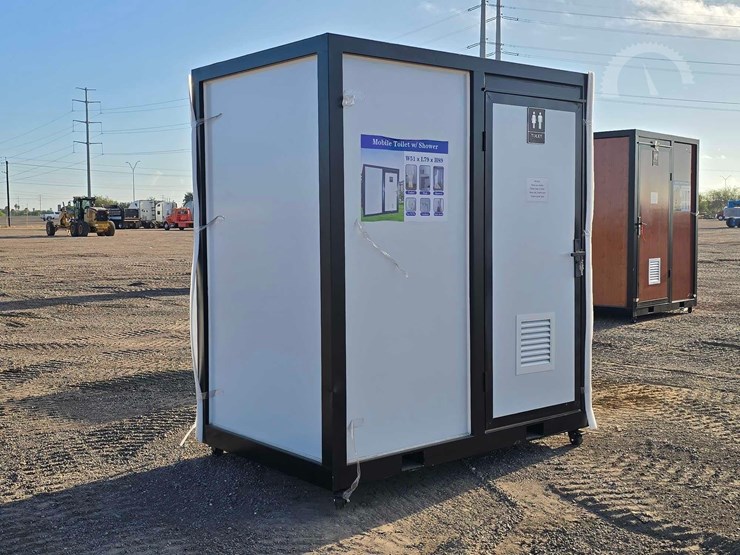 mobile-toilet-with-shower-image-2