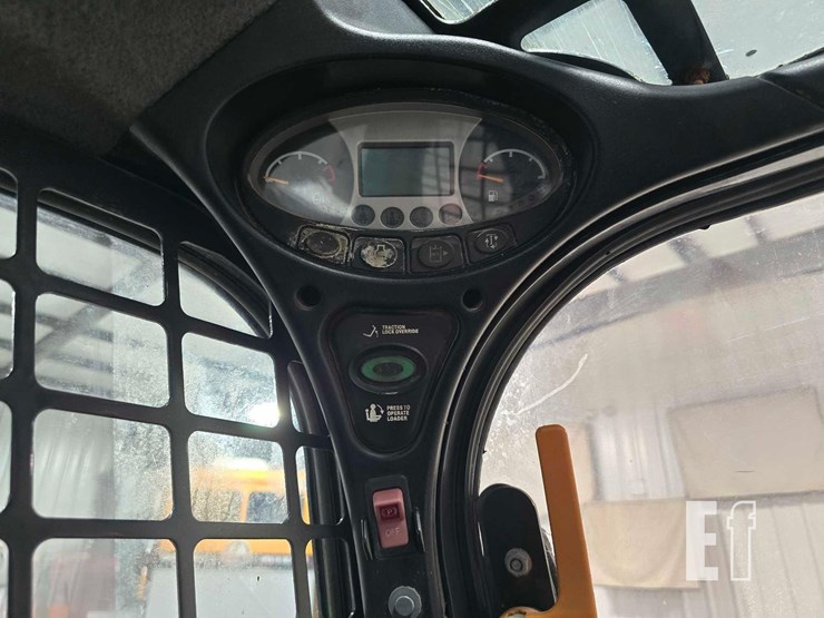2020-bobcat-s550-image-19